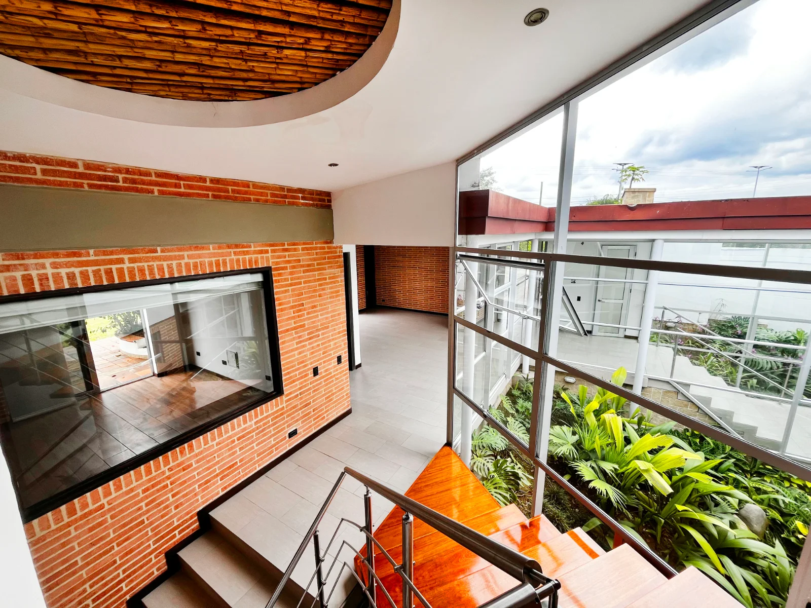 miniatura 12